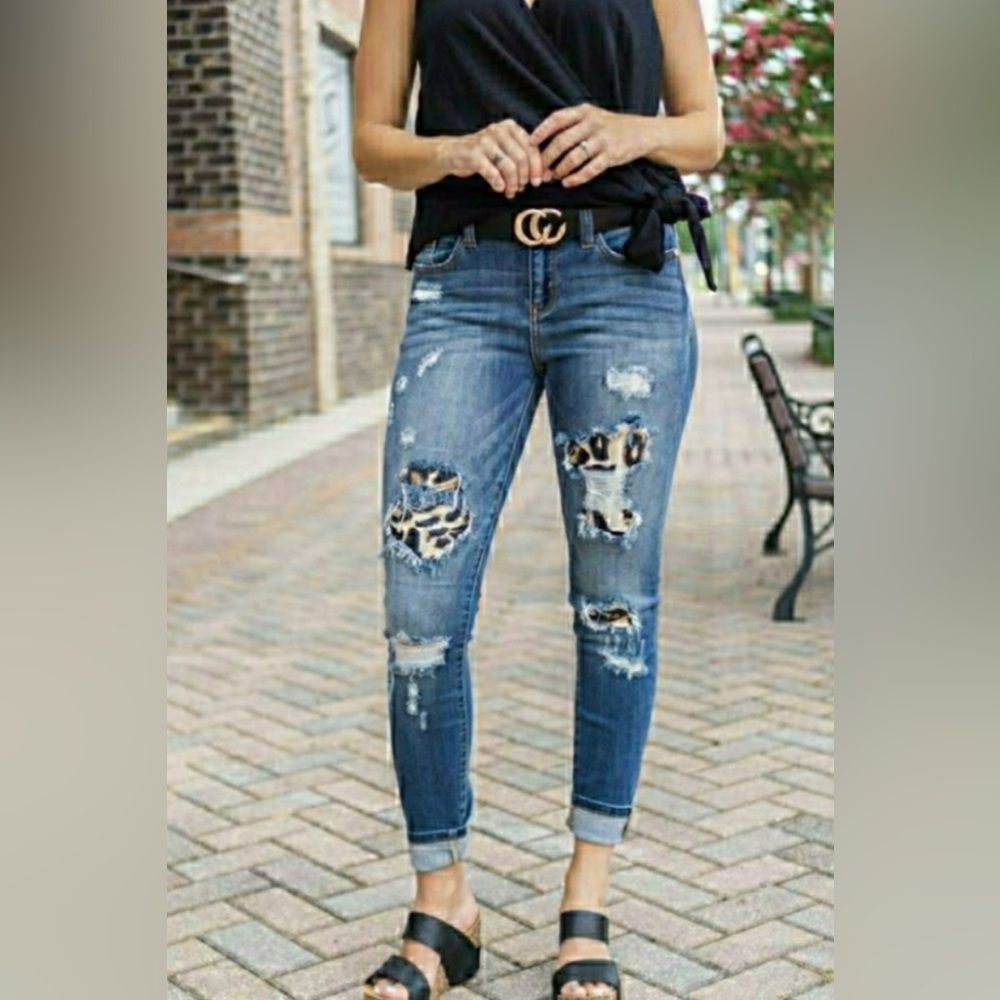 Judy Blue Jeans Skinny Fit Leopard Patches Detail 3/26 Destroyed Distressed‎ NEW
